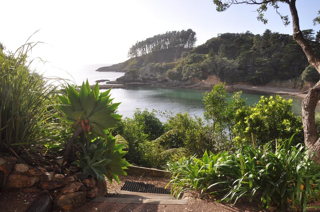 Beachfront Enclosure Bay - Waiheke Unlimited Oneroa Zimmer foto